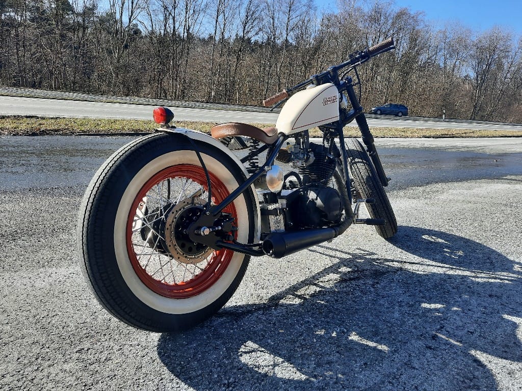 You are currently viewing Bobber Kikker 125